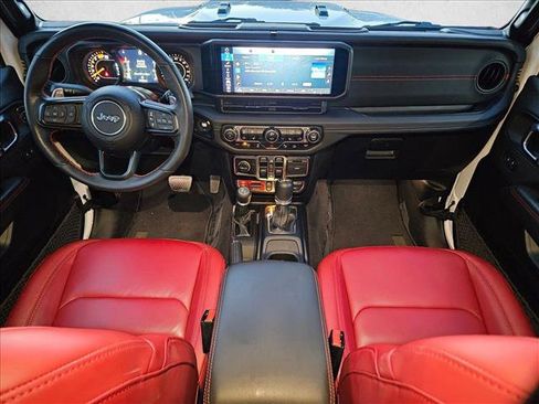 Used 2024 Jeep Wrangler Unlimited Rubicon 392 image 18