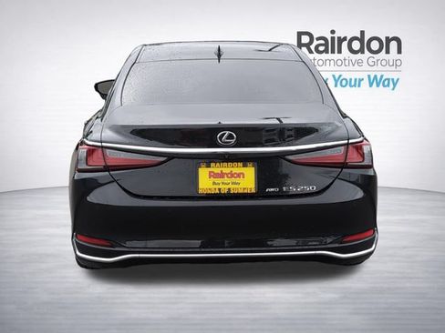 Used 2023 Lexus ES 250 w/ Premium Package AWD/4WD image 6