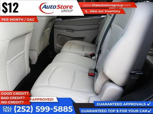 Used 2019 Ford Explorer Limited w/ Class III Trailer Tow Package FWD image 12