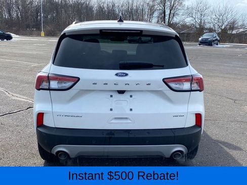 Used 2022 Ford Escape Titanium image 5
