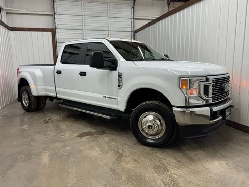Used 2021 Ford F350 XL w/ STX Appearance Package image 2