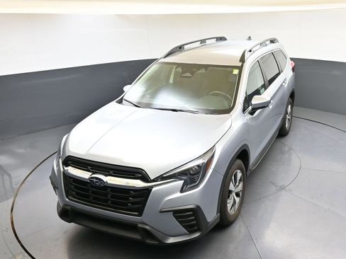 Used 2024 Subaru Ascent Premium w/ Convenience Package image 45