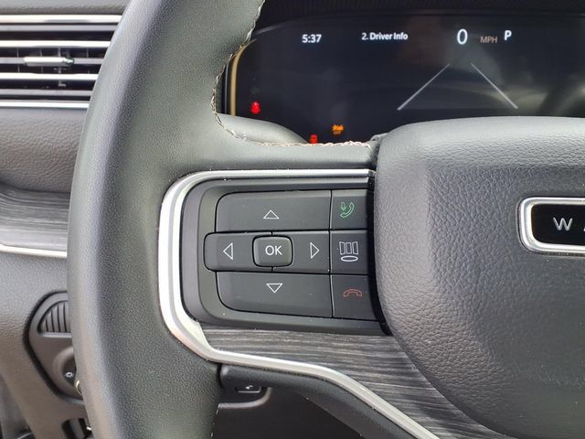 Used 2024 Jeep Wagoneer Series II w/ Flexible Seating Group RWD image 19
