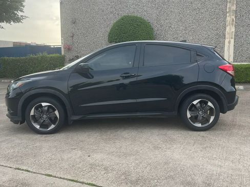 Used 2018 Honda HR-V EX image 5