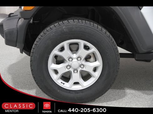 Used 2021 Jeep Wrangler Unlimited Sport AWD/4WD image 22