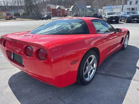 Used 2004 Chevrolet Corvette Coupe w/ Preferred Equipment Group image 5
