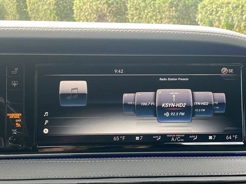 Used 2015 Mercedes-Benz S 550 4MATIC Sedan image 25