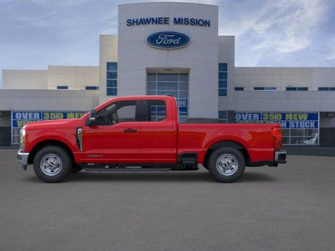 New 2026 Ford F350 XL w/ XL Chrome Package RWD image 3