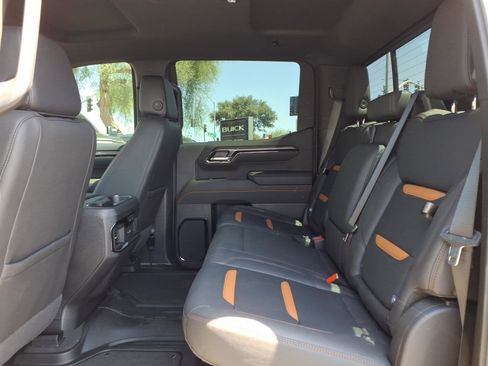 Used 2026 GMC Sierra 1500 AT4 w/ AT4 Premium Package AWD/4WD image 15