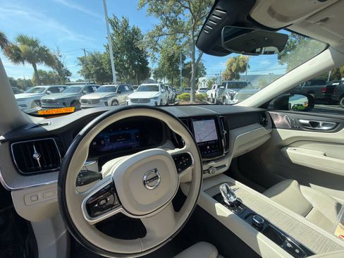 Used 2022 Volvo XC60 T8 Inscription w/ Advanced Package AWD/4WD image 26