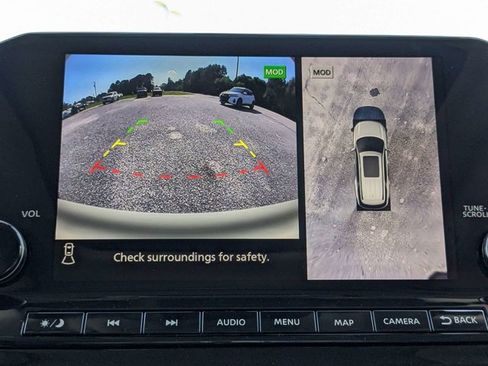 New 2025 Nissan Pathfinder Platinum image 24