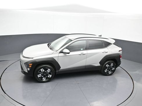 Certified 2025 Hyundai Kona SEL AWD/4WD image 38