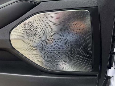 Used 2019 Genesis G90 5.0 Ultimate RWD image 22