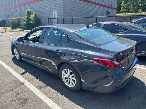 Used 2025 Toyota Camry LE w/ Convenience Package FWD image 3