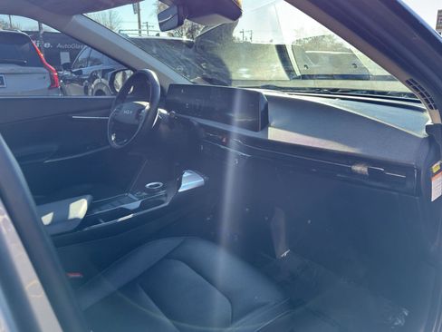 Used 2022 Kia EV6 Wind w/ Wind Technology Package image 40