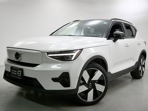 Certified 2023 Volvo XC40 Recharge Ultimate w/ Protection Package Premier image 2