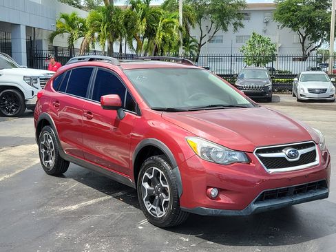 Used 2014 Subaru Crosstrek 2.0i Limited AWD/4WD image 3