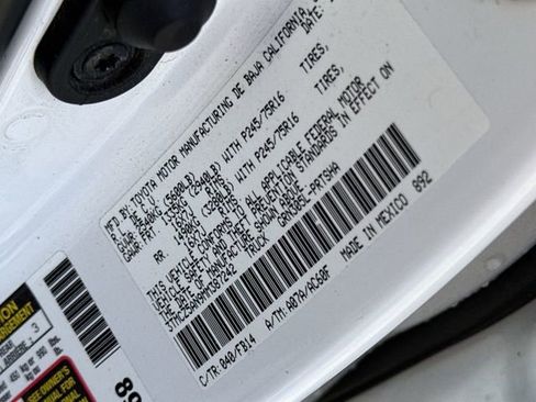 Used 2021 Toyota Tacoma SR image 31