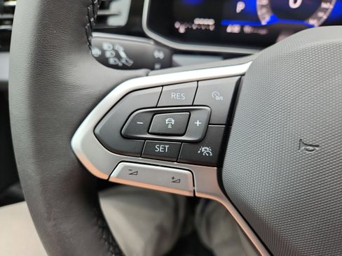 New 2025 Volkswagen Jetta SE image 21