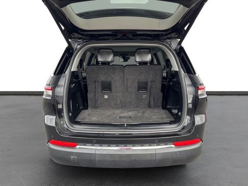 Used 2021 Jeep Grand Cherokee L Limited image 24