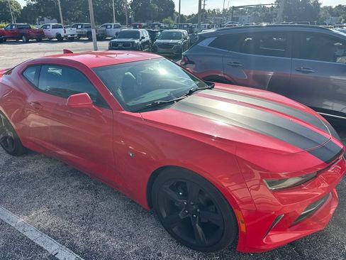 Used 2018 Chevrolet Camaro LT RWD image 1