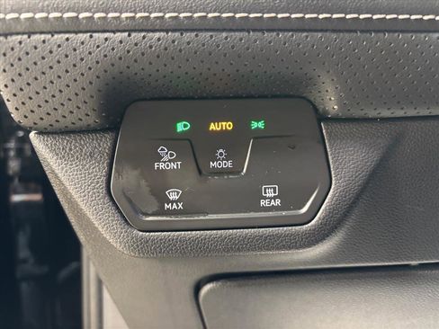 Used 2024 Volkswagen Atlas SEL image 20