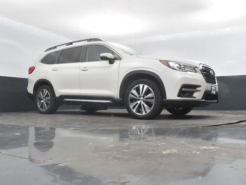 Used 2021 Subaru Ascent Limited image 25