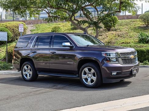 Used 2015 Chevrolet Tahoe LT w/ Luxury Package RWD image 7