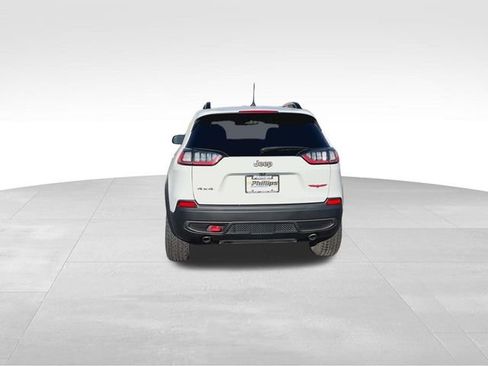 Used 2022 Jeep Cherokee Trailhawk w/ Comfort/Convenience Group image 9