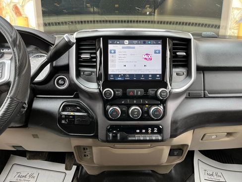 Used 2022 RAM 3500 Big Horn w/ Level C Equiment Group image 31