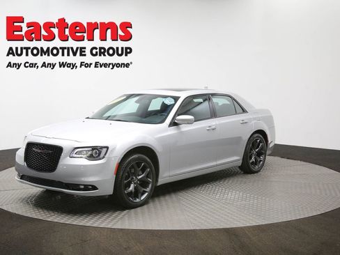 Used 2023 Chrysler 300 S image 58