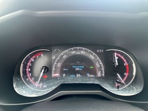 Used 2019 Toyota RAV4 Limited AWD/4WD image 18