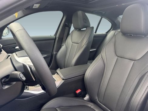 Used 2026 BMW 330i Sedan RWD image 5