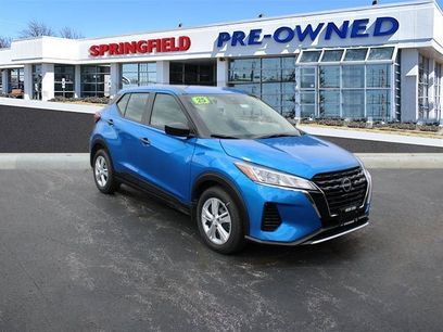 Used 2025 Nissan Kicks Play S