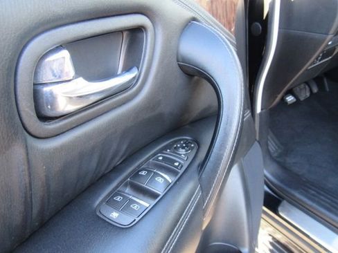 Used 2017 Nissan Armada SL w/ Technology Package image 13