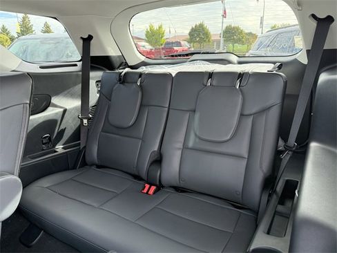 New 2026 Ford Explorer Active w/ Active Comfort Package image 15