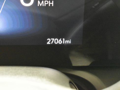 Used 2024 Buick Encore GX Preferred FWD image 23
