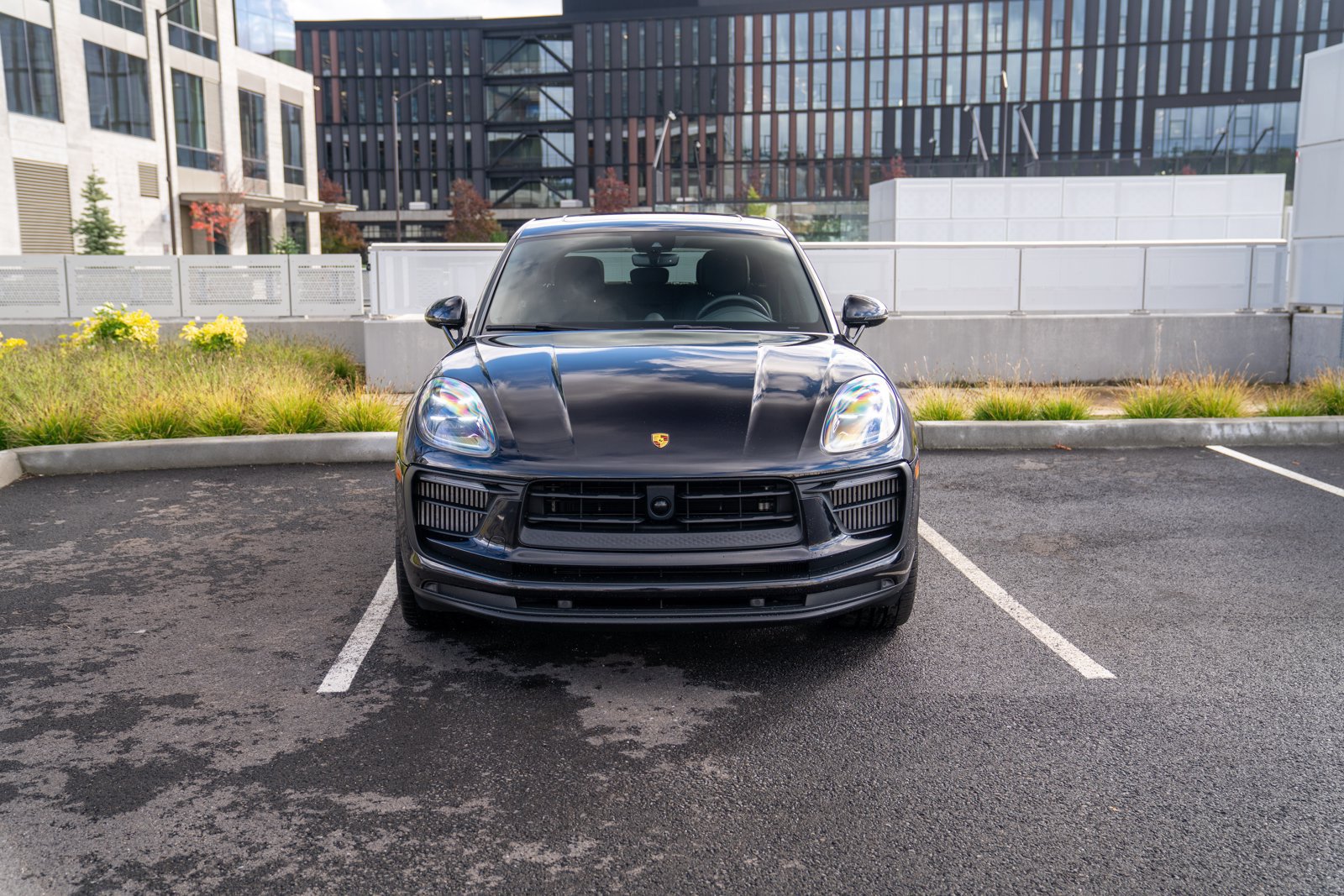 Certified 2023 Porsche Macan S AWD/4WD image 6