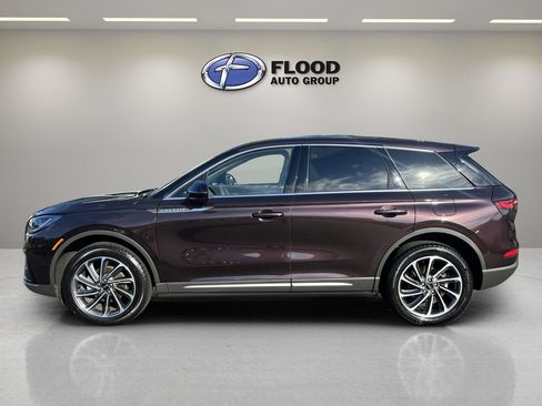 Used 2023 Lincoln Corsair AWD w/ Equipment Group 101A image 5