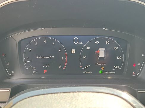 Certified 2025 Honda Pilot Black Edition image 29