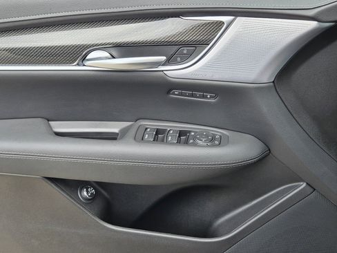 New 2026 Cadillac XT5 Sportv AWD/4WD image 16