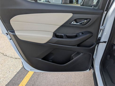 Used 2024 Chevrolet Traverse LS w/ Safety Package FWD image 36