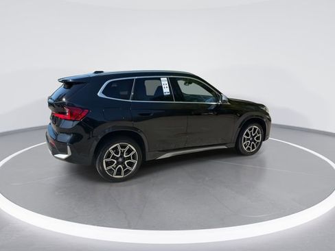 Used 2024 BMW X1 xDrive28i w/ Technology Package AWD/4WD image 8