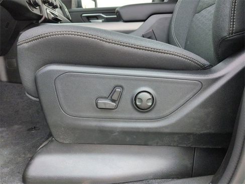 New 2026 RAM 1500 Big Horn w/ Night Edition image 19