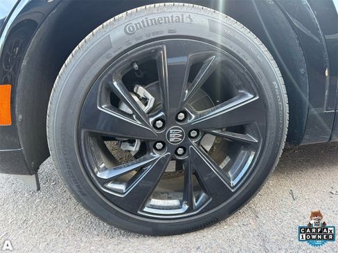 Used 2025 Buick Envision Sport Touring image 6