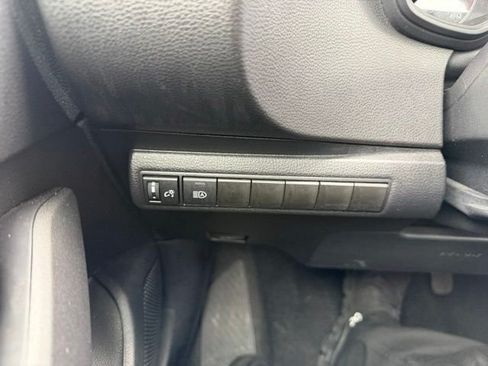 Used 2025 Toyota Corolla LE FWD image 13