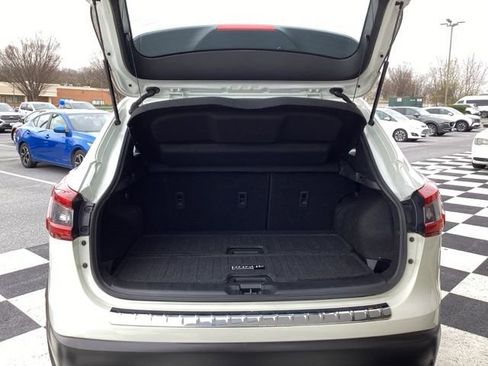 Used 2022 Nissan Rogue Sport SL image 10