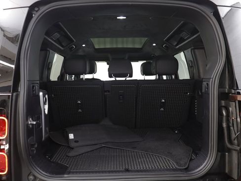 Used 2025 Land Rover Defender 110 Sedona Red Edition image 19