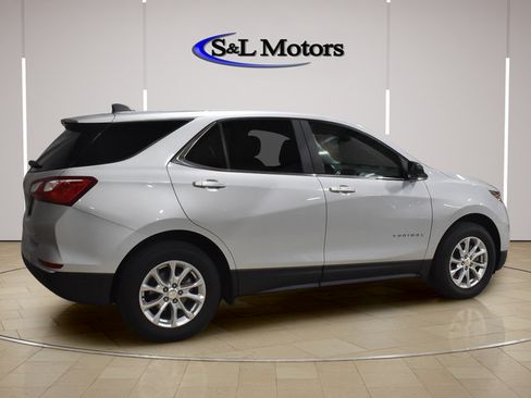 Used 2021 Chevrolet Equinox LT AWD/4WD image 8