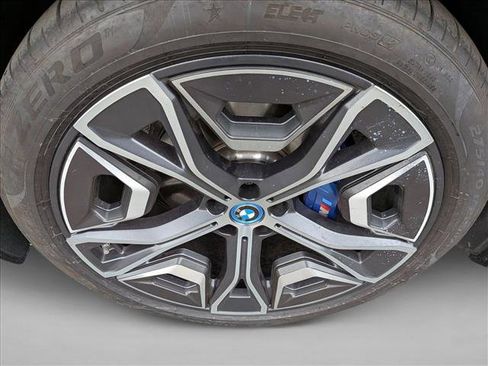 Used 2025 BMW iX M60 image 14